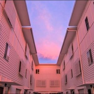 Meet your Posher, Vivian